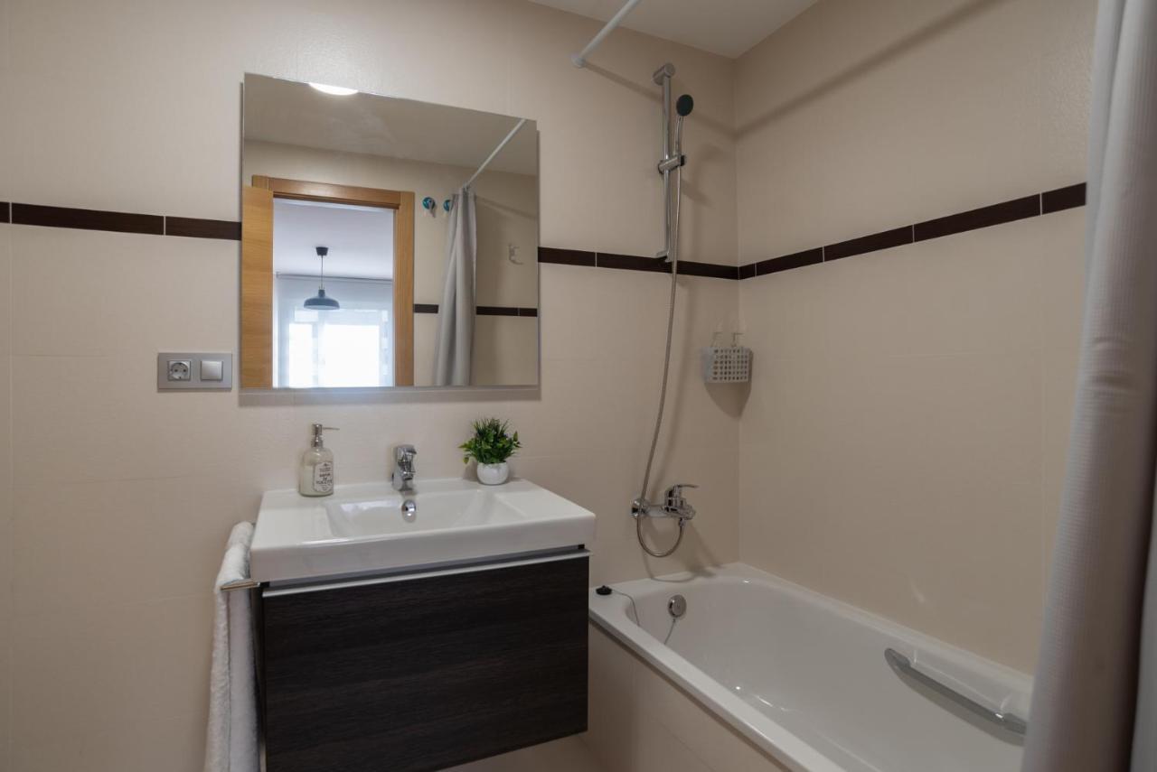 Apartamento Bulevar 2 Con Parking Gratuito Castellón de la Plana Kültér fotó