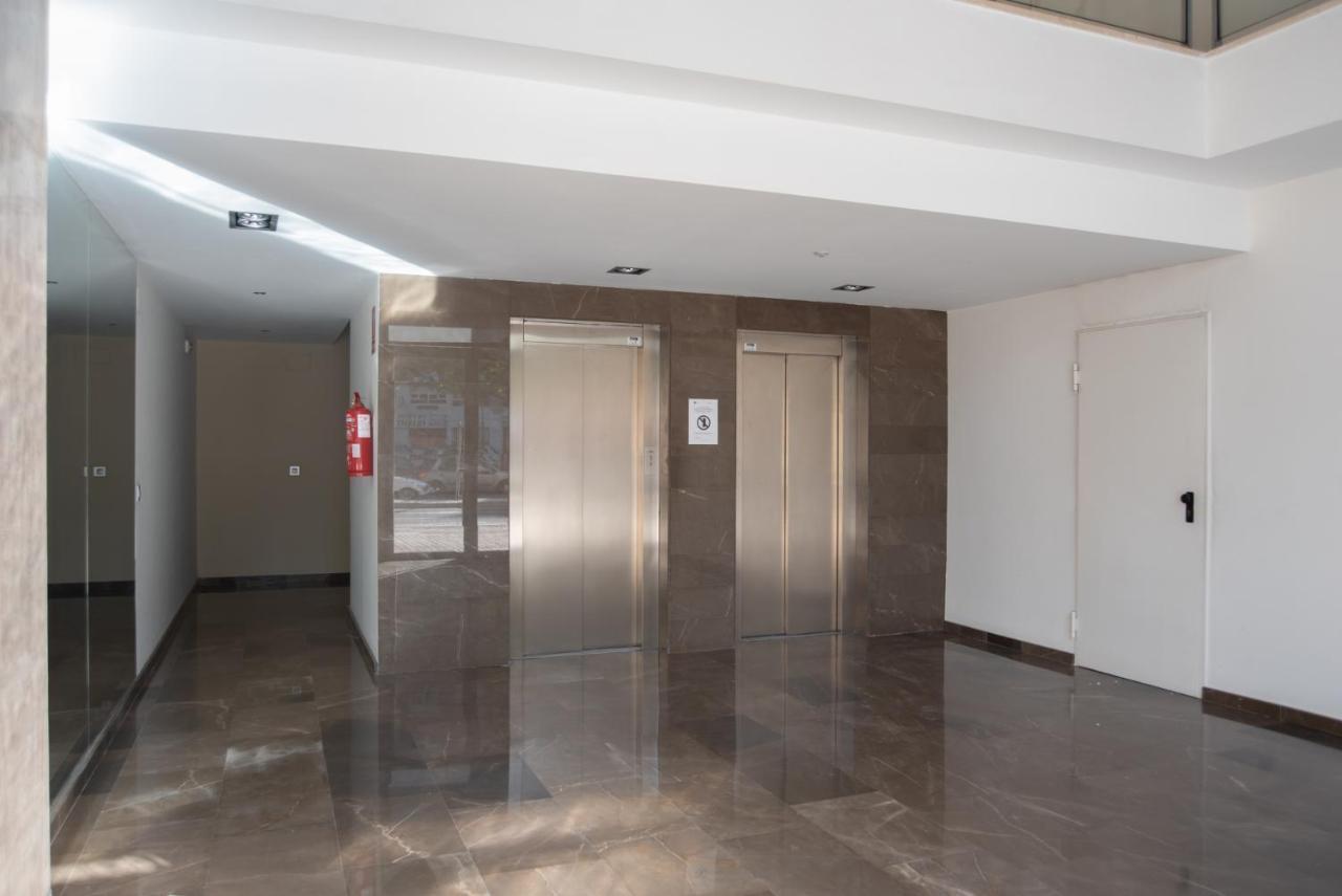 Apartamento Bulevar 2 Con Parking Gratuito Castellón de la Plana Kültér fotó